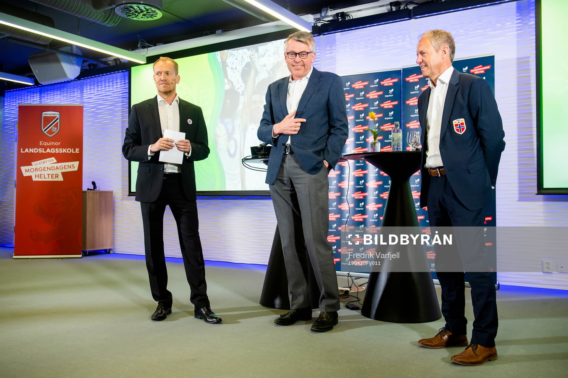 Svein Graff, head of communications, Reidar Gjærum,