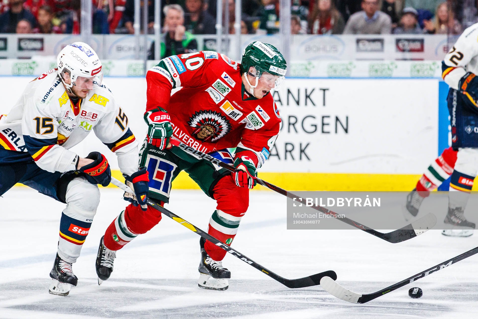 Djurgårdens Jakob Lilja och Frölundas Joel Mustonen