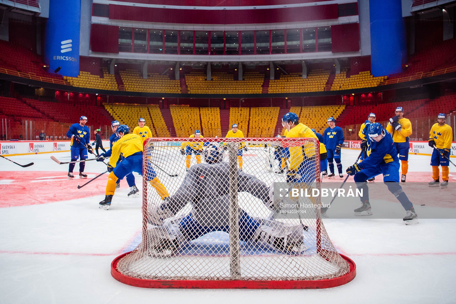 Goalkeeper Henrik Lundqvist
