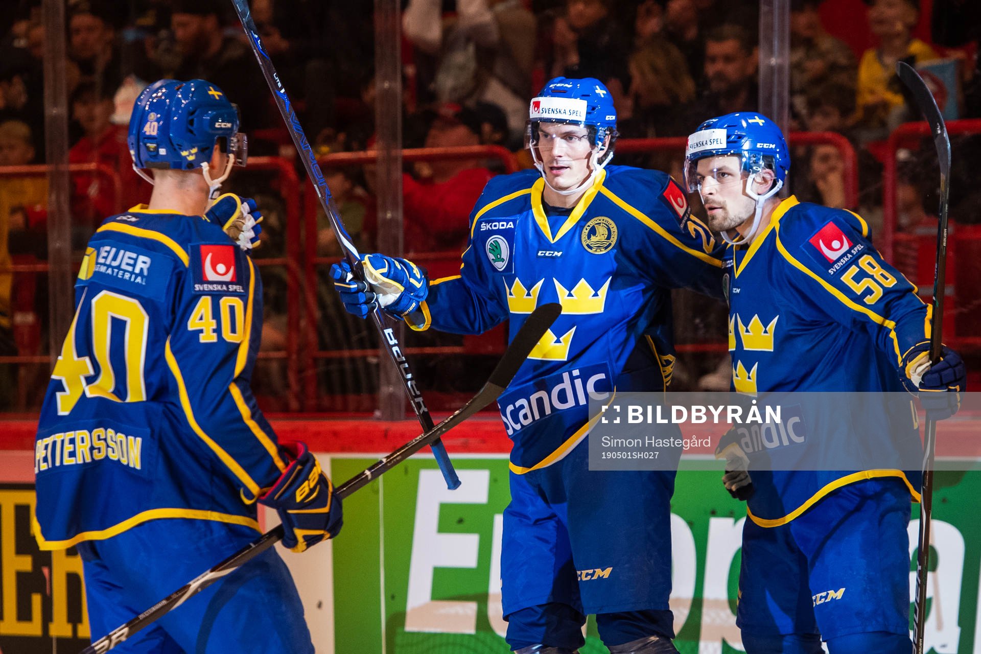 Elias Pettersson, Loui Eriksson och Anton Lander of Sweden