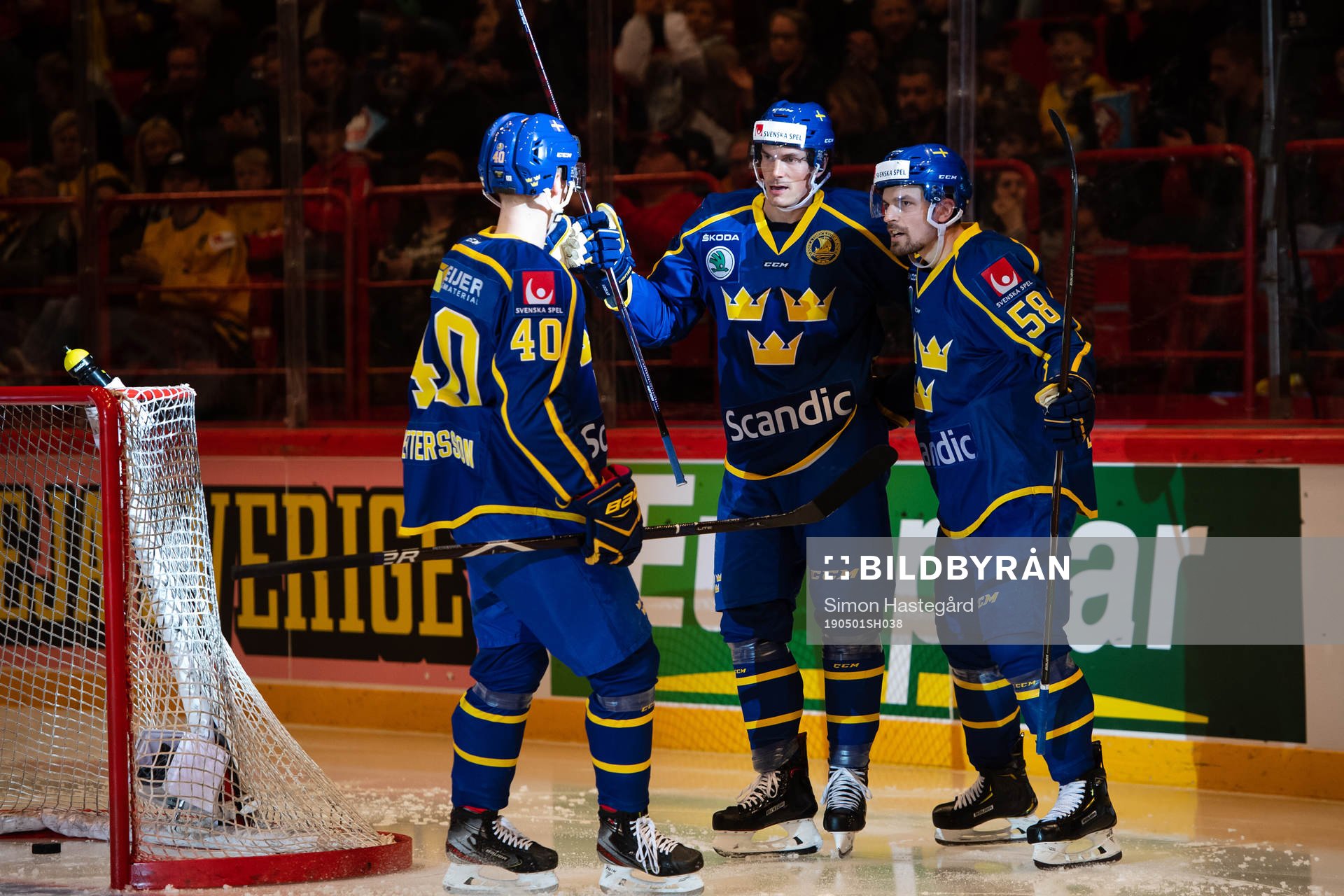 Elias Pettersson, Loui Eriksson och Anton Lander of Sweden
