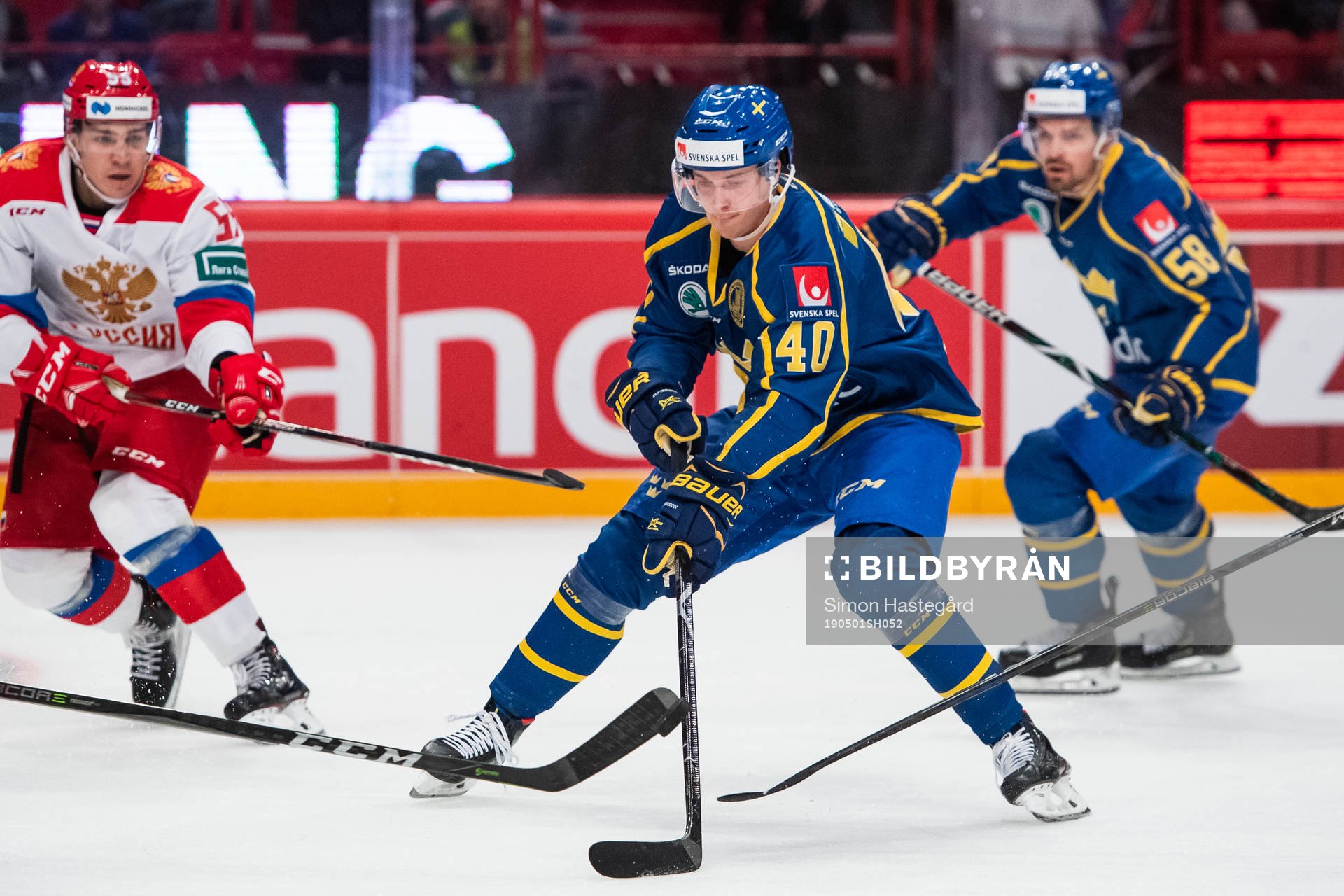 Elias Pettersson of Sweden