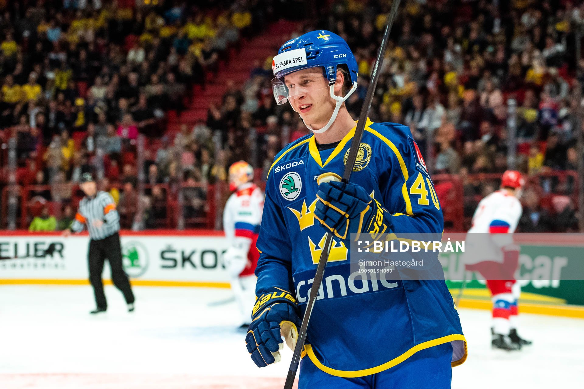 Elias Pettersson of Sweden