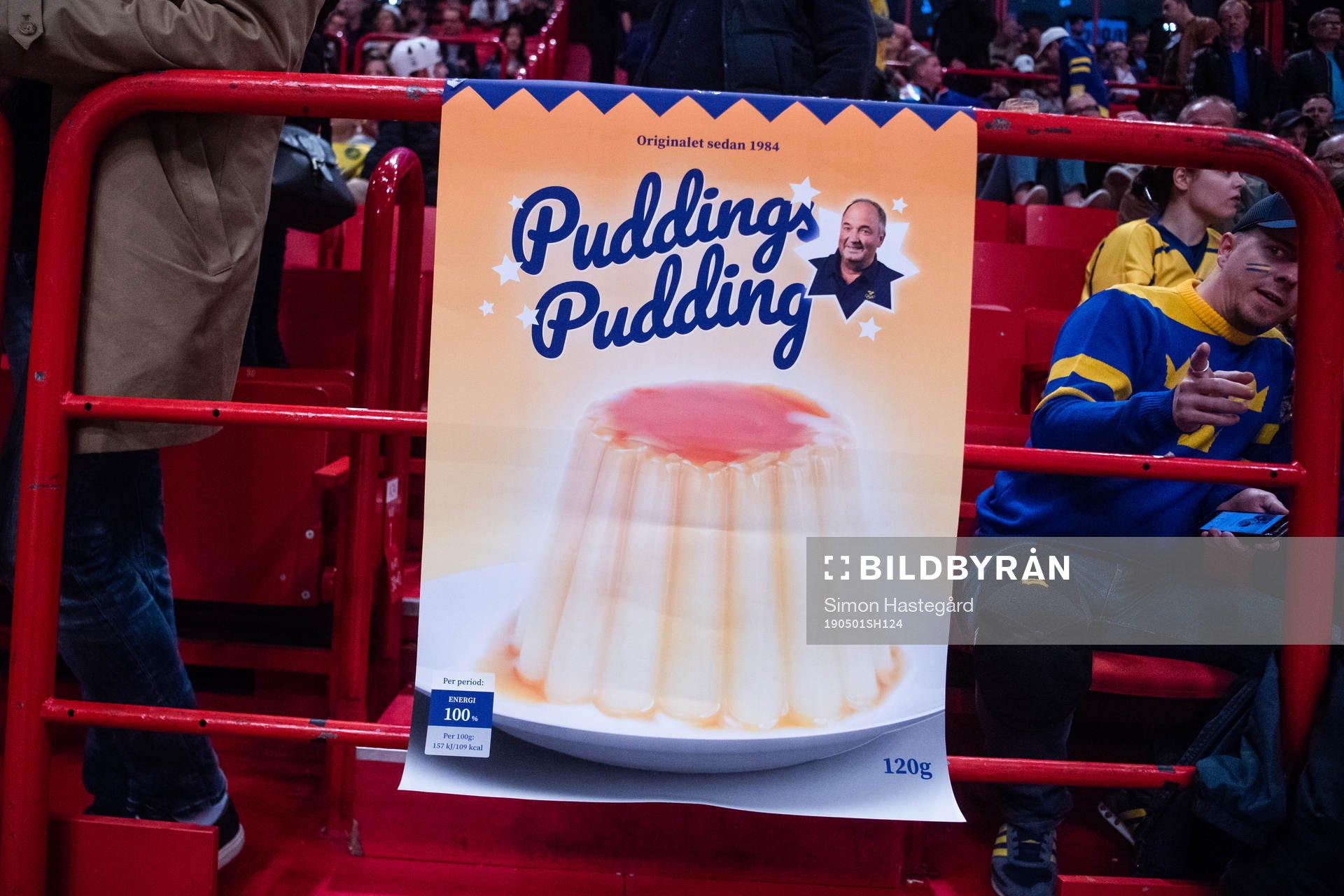 A sign for Anders Weiderstål, equipment manager of Sweden