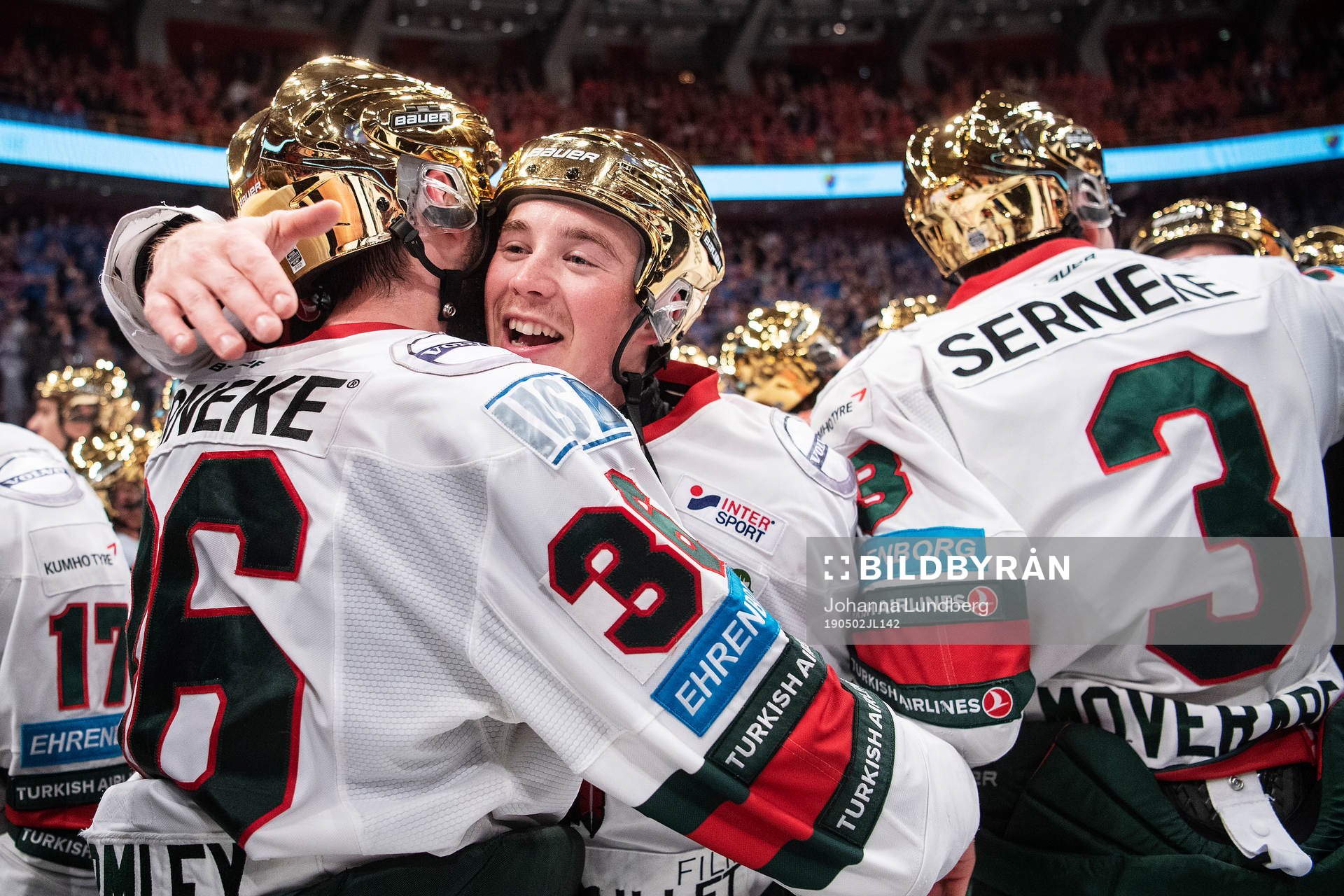 Frölundas Joel Mustonen jublar