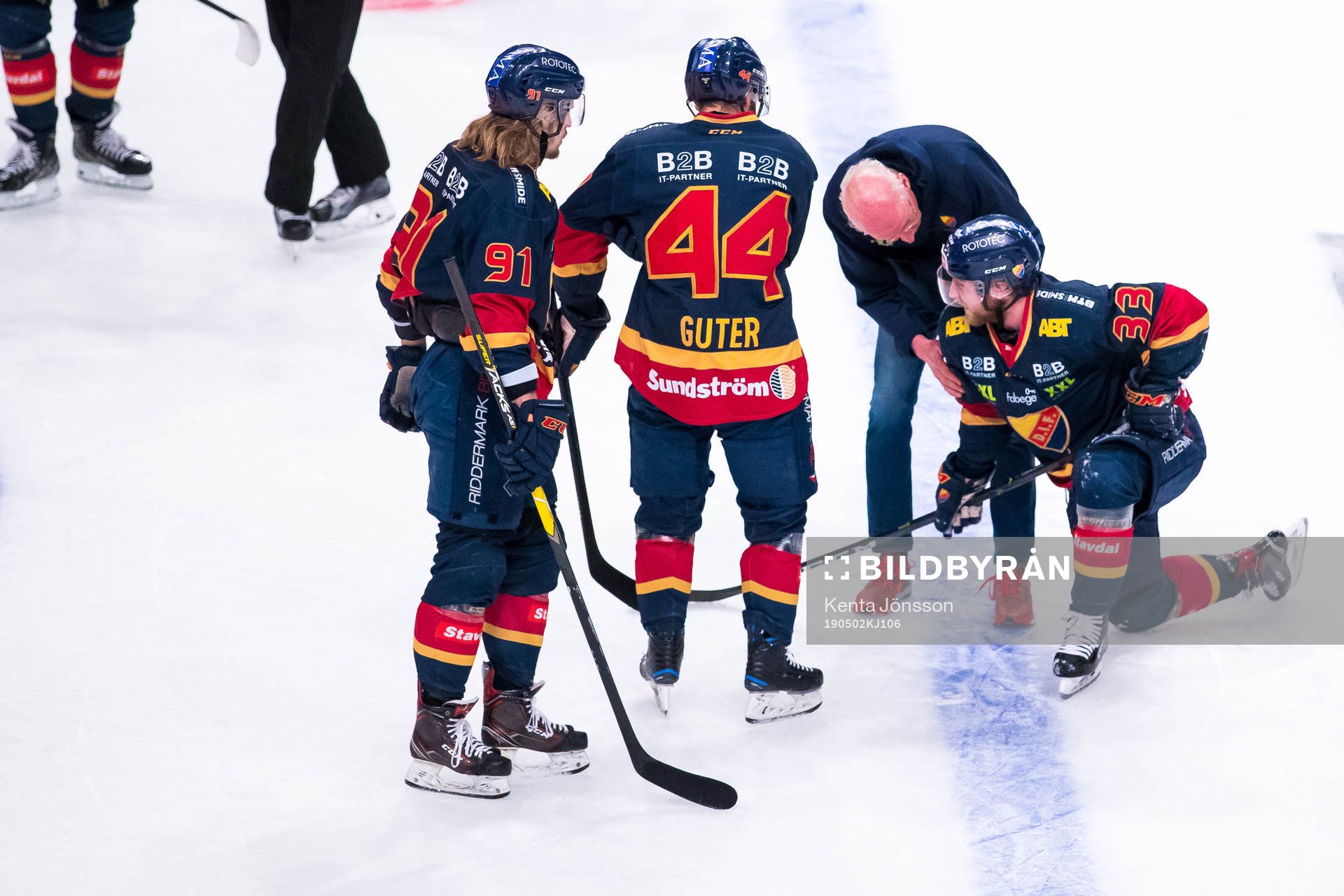 Djurgårdens Linus Hultström har ont