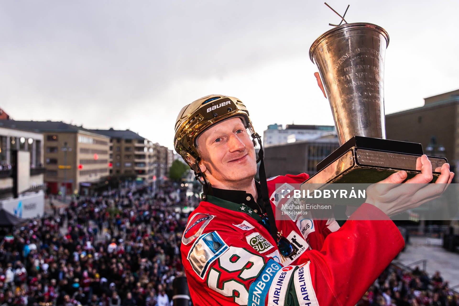David Printz jublar med Le Mat-pokalen