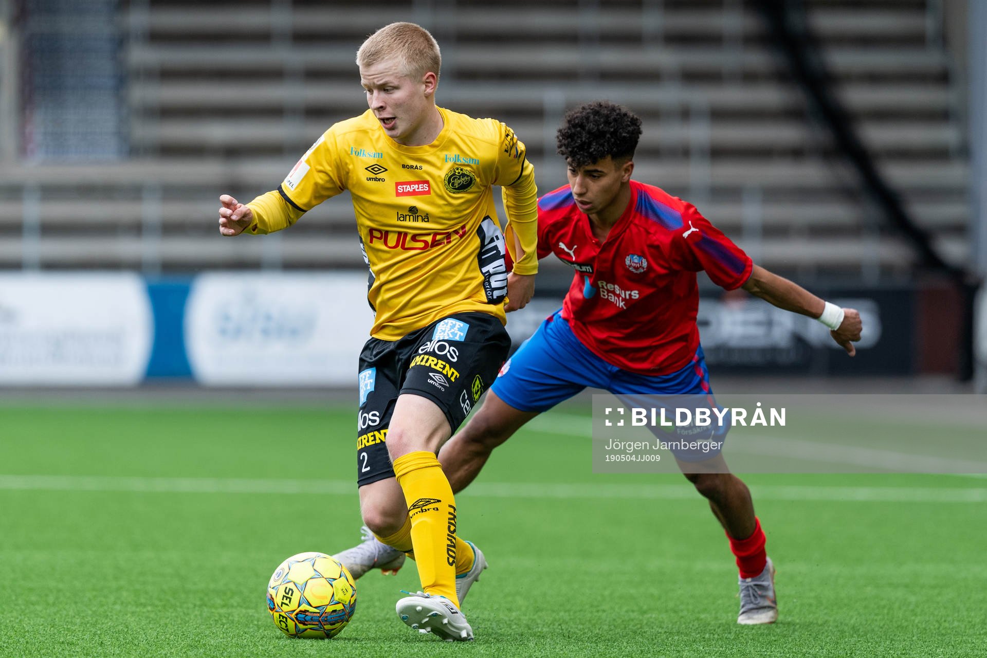 Elfsborgs Kevin Liimatainen och Helsingborgs Othmane Salama