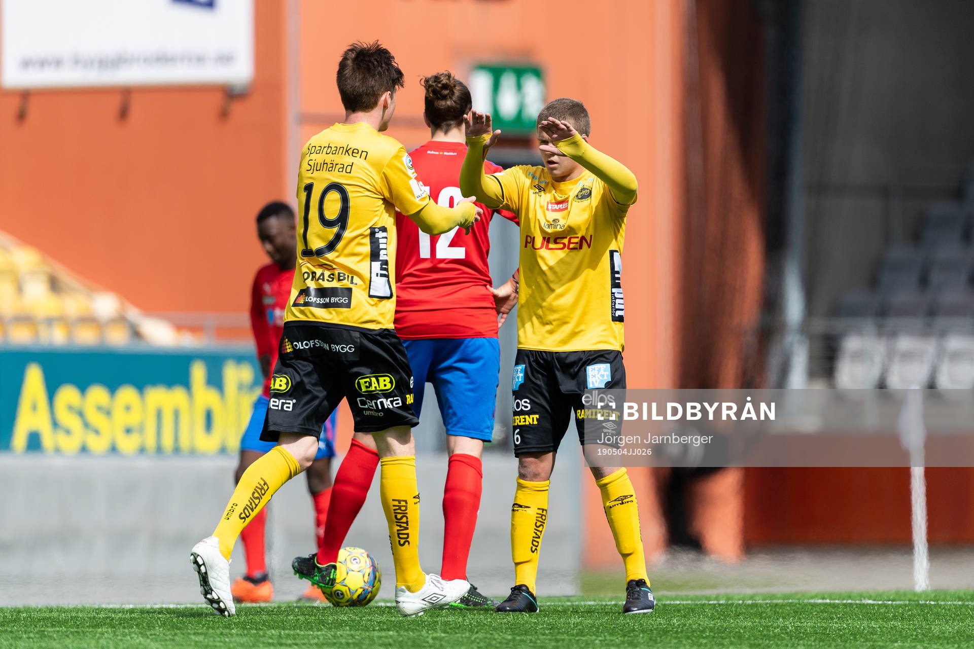 Elfsborgs Jesper Sandberg Hesselgren (rygg mot kameran)