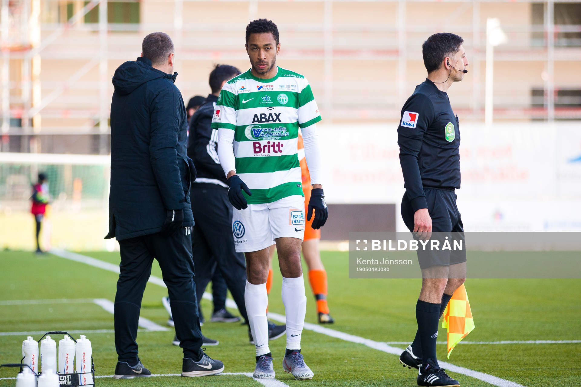 Västerås Brian Span blir utbytt