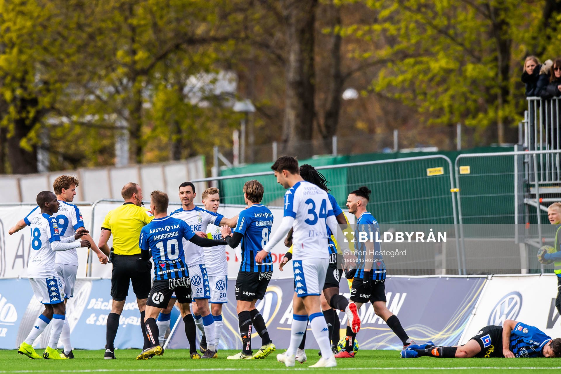 Bråk mellan spelarna