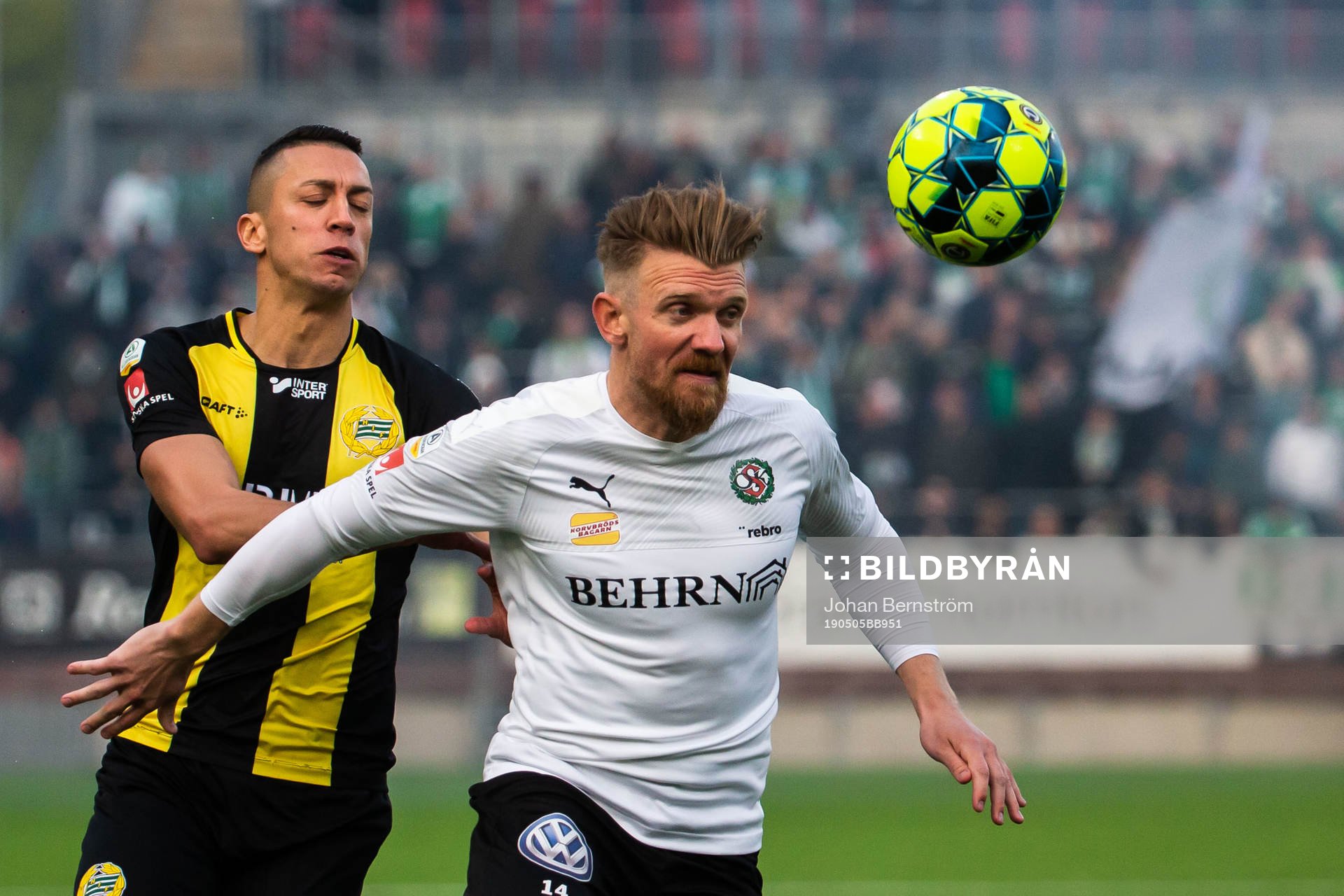 Hammarbys Nikola Djurdjic och Örebros Michael Almebäck