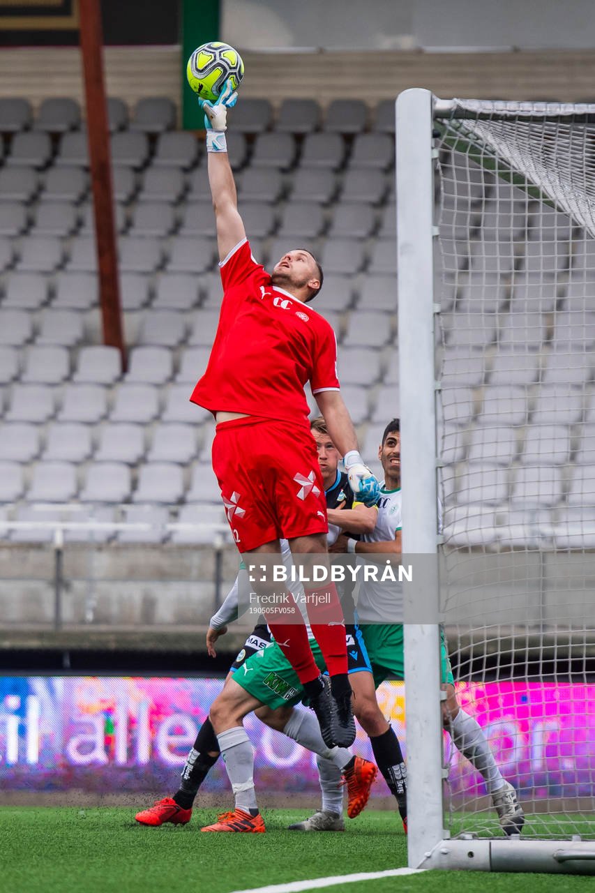 Goalkeeper Lukasz Jarosinski of HamKam