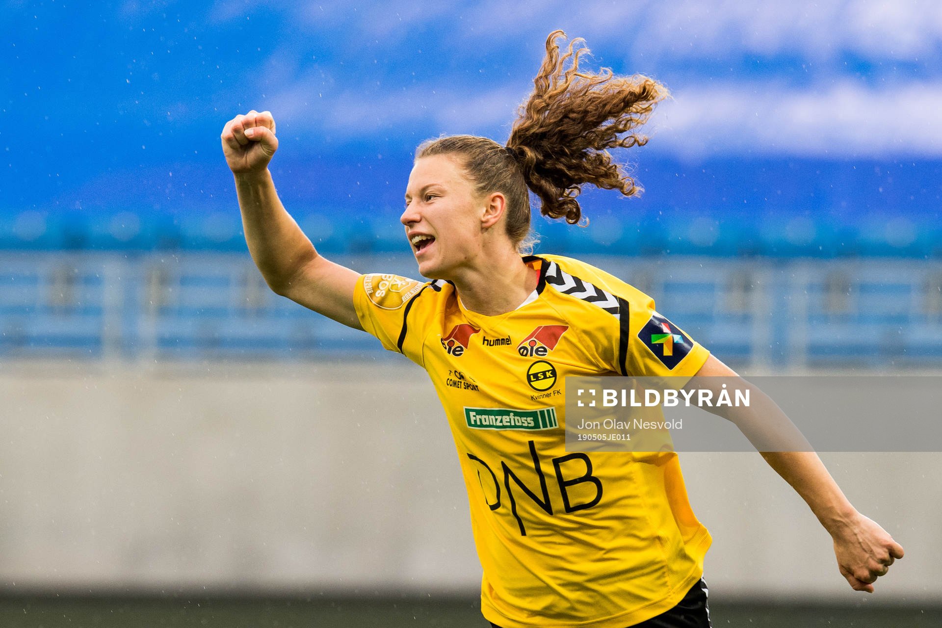 Synne Hansen of LSK Kvinner celebrates the 0-1 goal