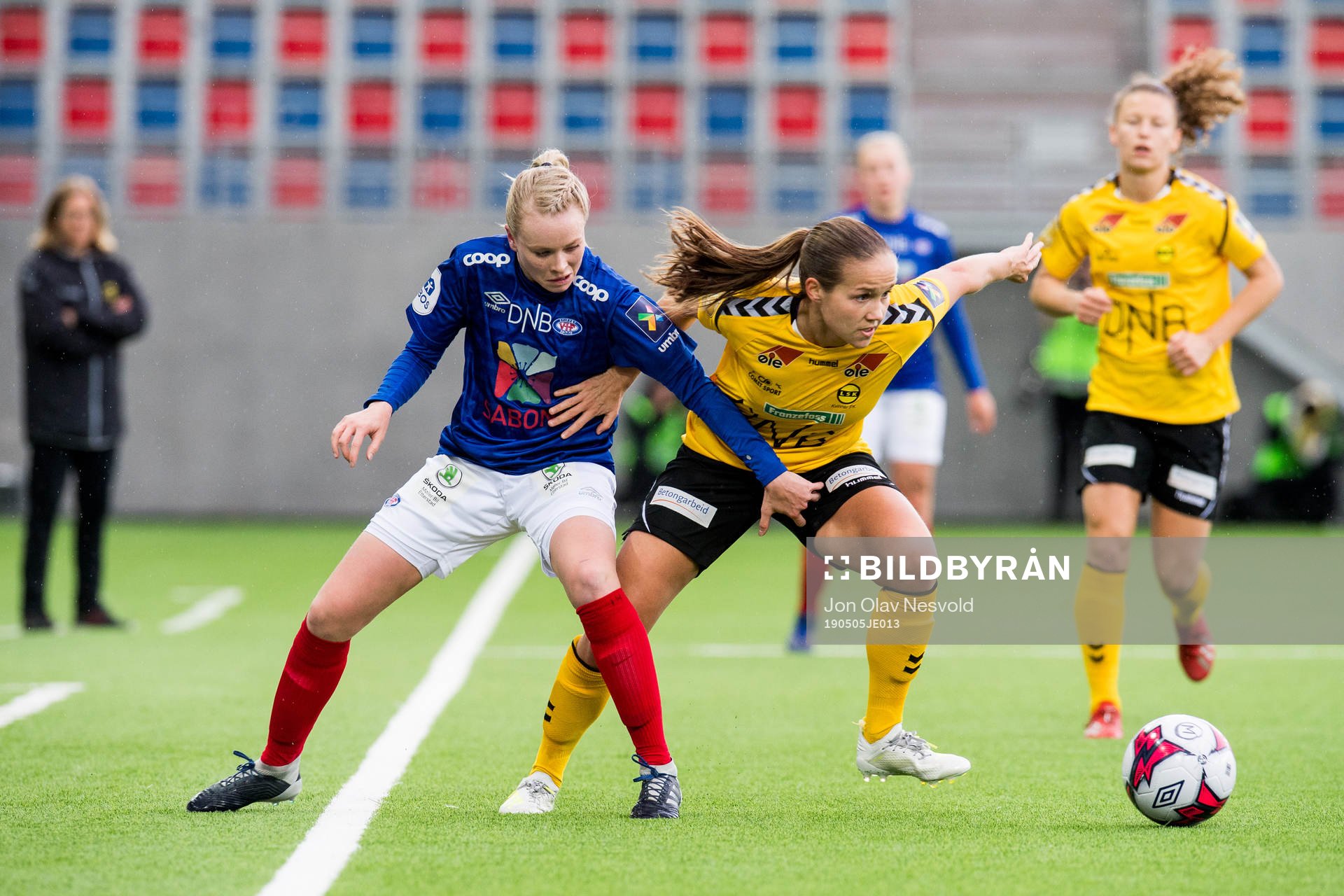 Hege Riise, head coach of LSK Kvinner, Tina Dalgård of