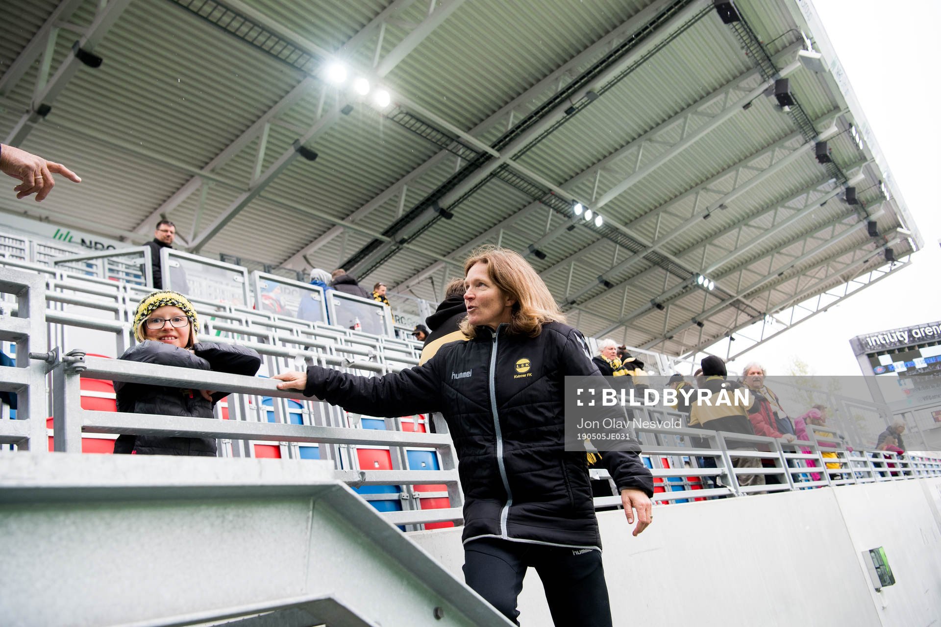Hege Riise, head coach of LSK Kvinner, celebrates