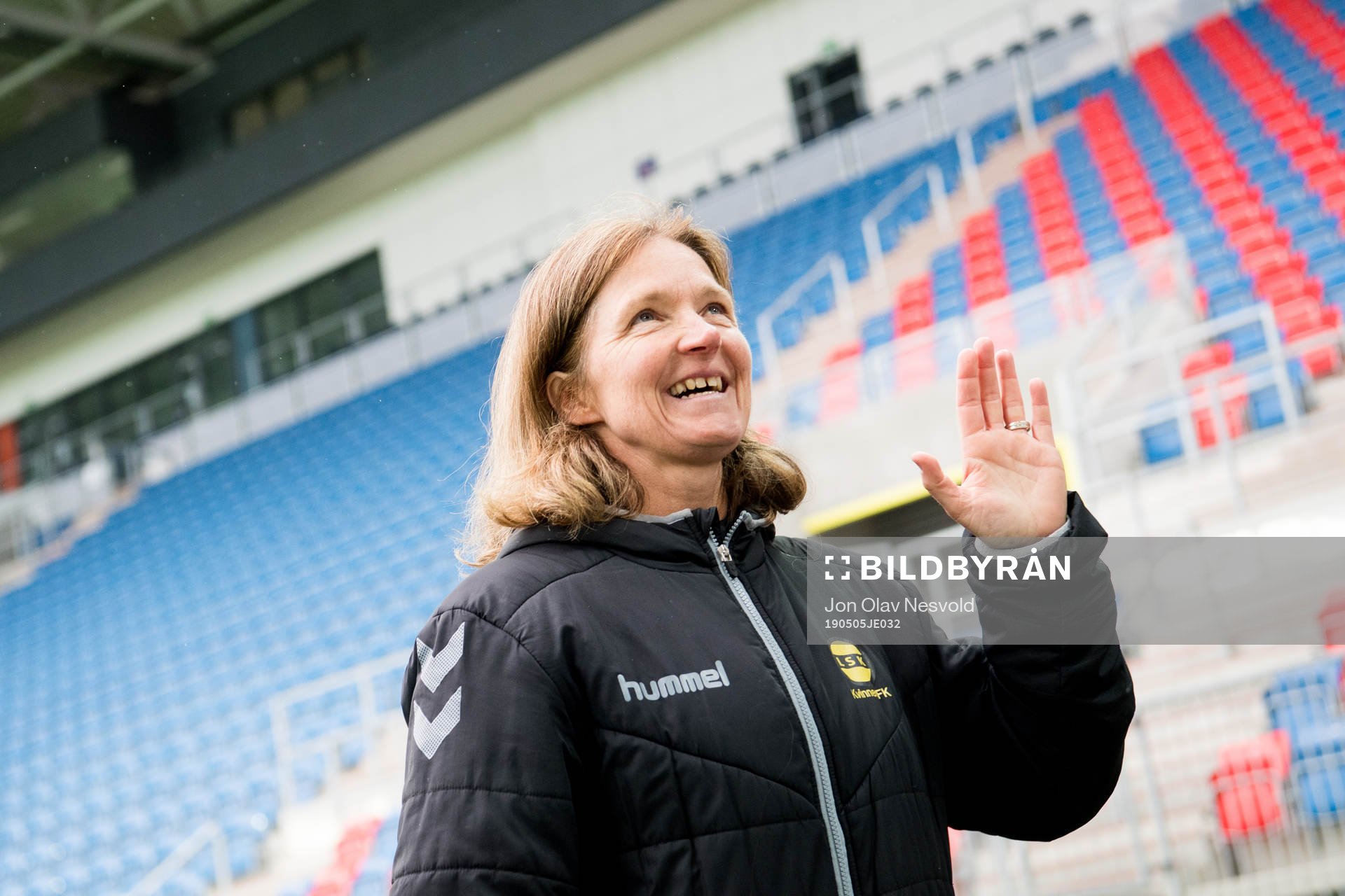 Hege Riise, head coach of LSK Kvinner, celebrates