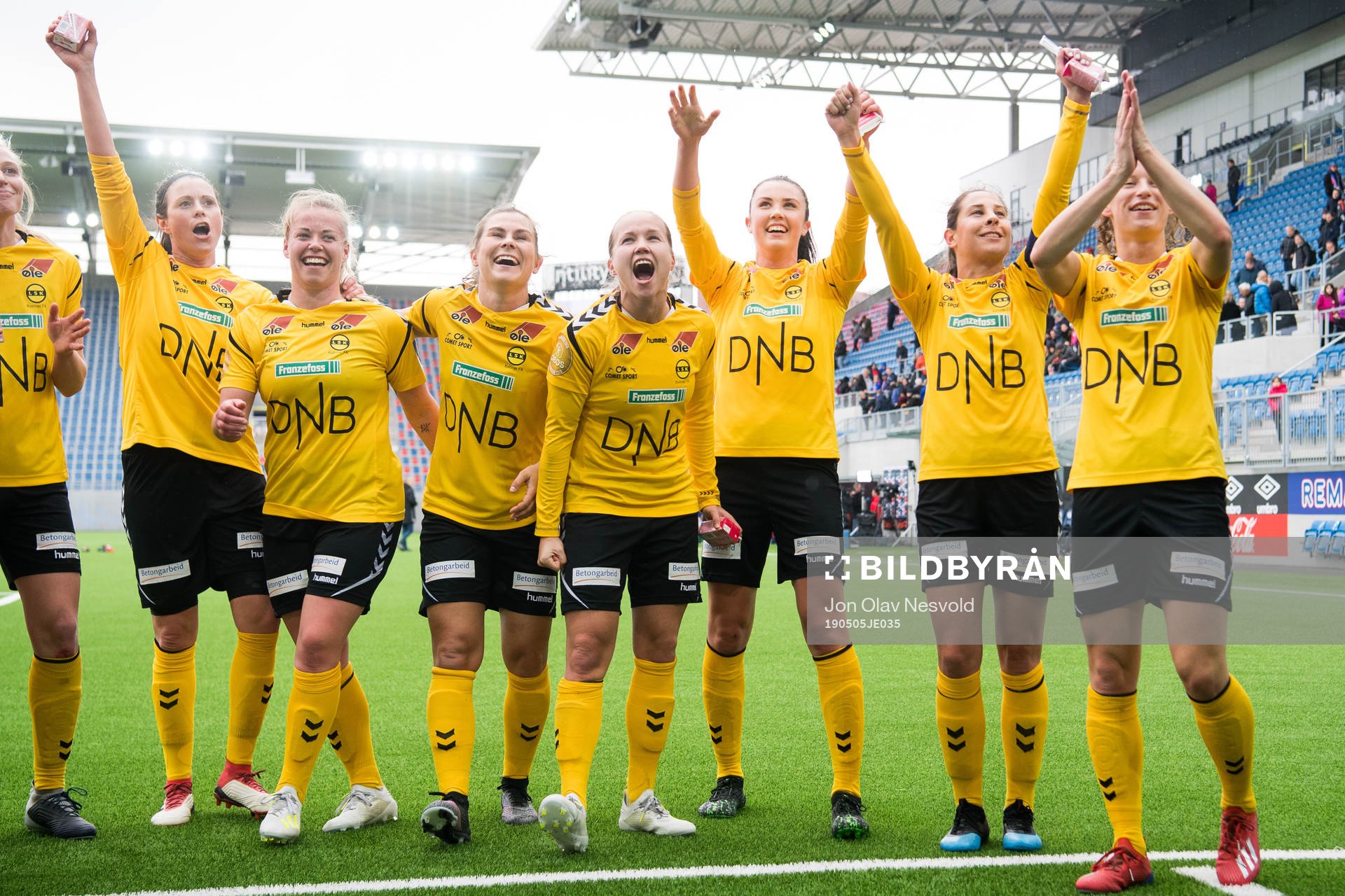Isabell Bachor, Therese Åsland, Emilie Haavi, Guro Reiten,