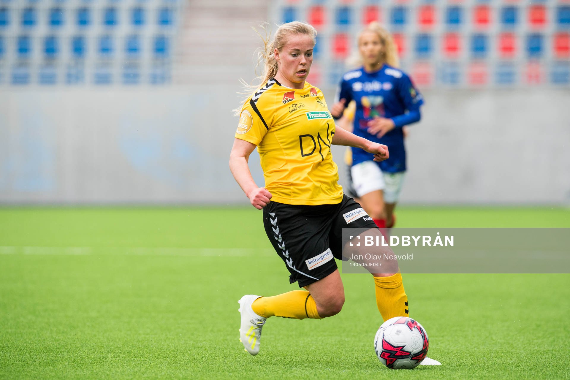 Therese Åsland of LSK Kvinner