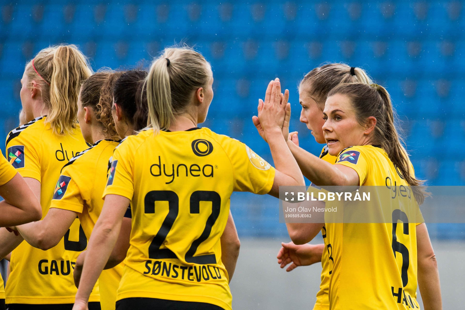 Emilie Haavi of LSK Kvinner celebrates with teammates