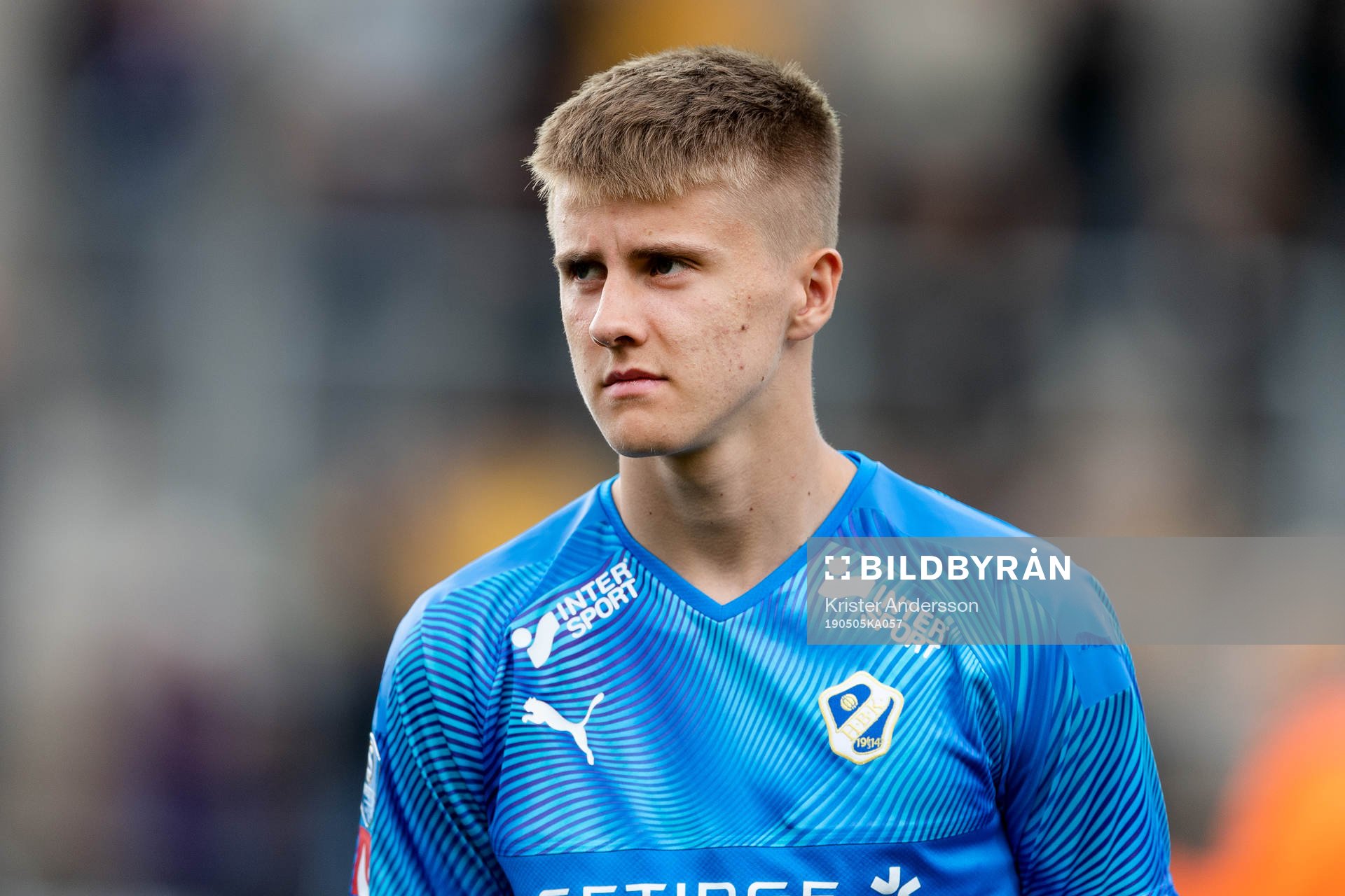 Halmstads Erik Ahlstrand före fotbollsmatchen i Superettan