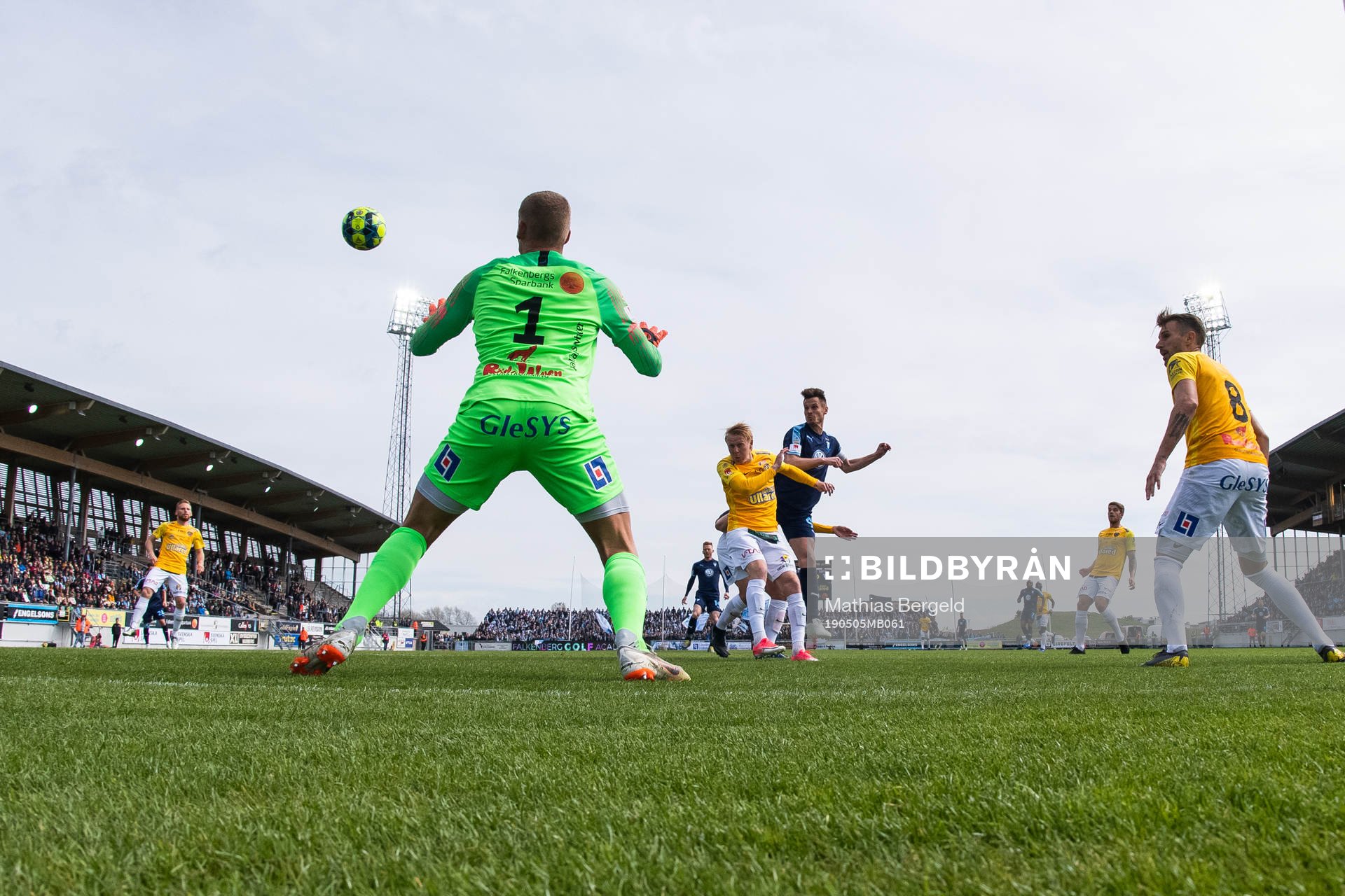 Malmö FFs Markus Rosenberg gör 0-1 bakom Falkenbergs