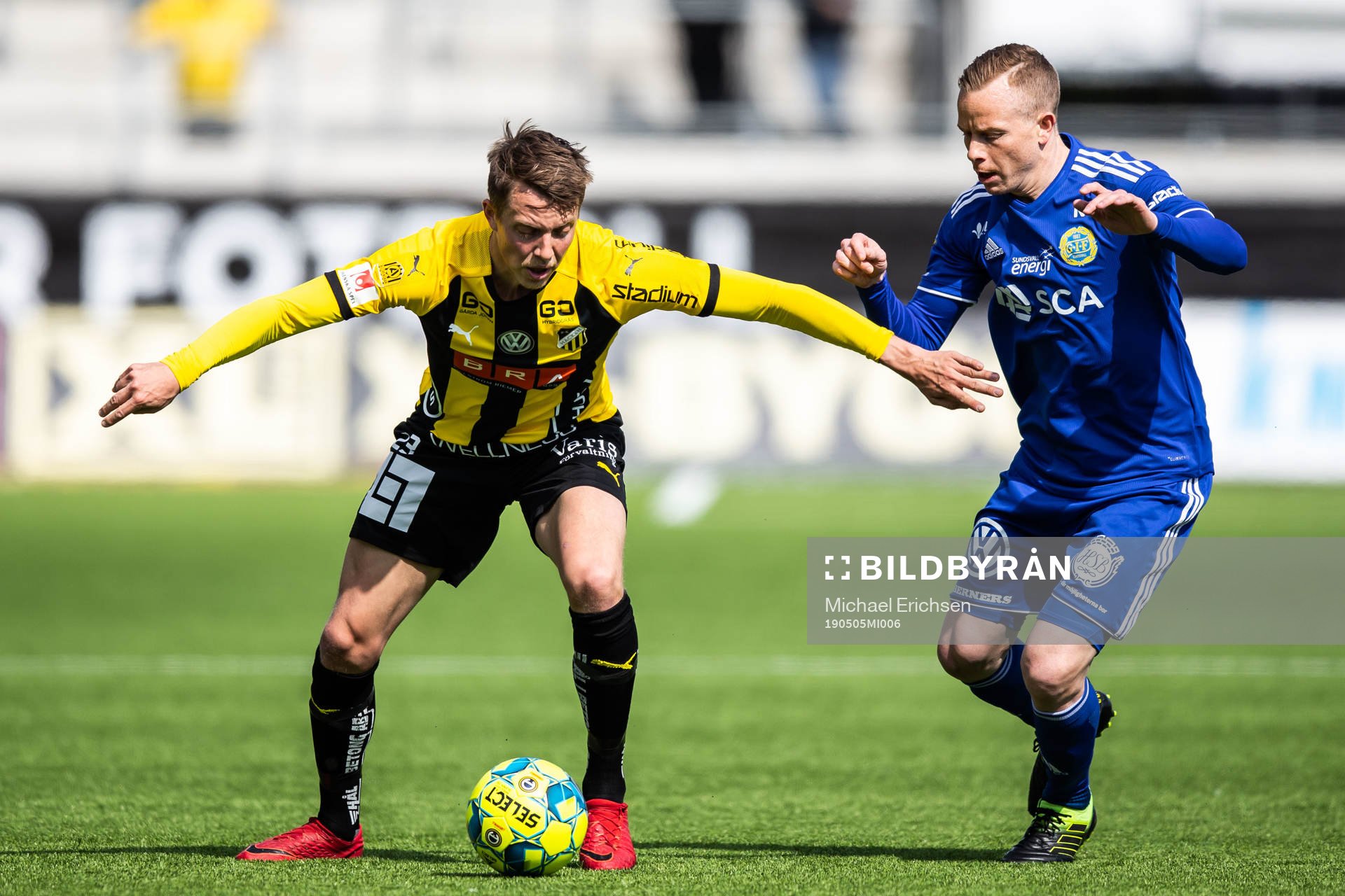 Häckens Viktor Lundberg och Sundsvalls Tobias Eriksson