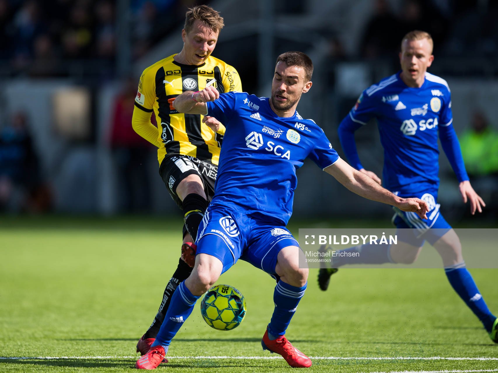 Häckens Viktor Lundberg och Sundsvalls Carlos Gracia