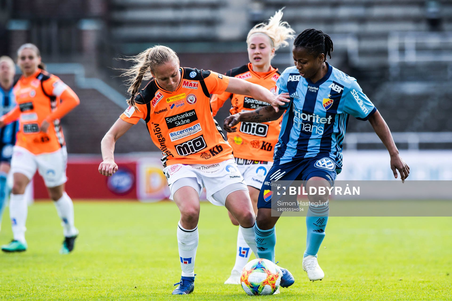 Kristianstads Therese Ivarsson och Djurgårdens Ogonna