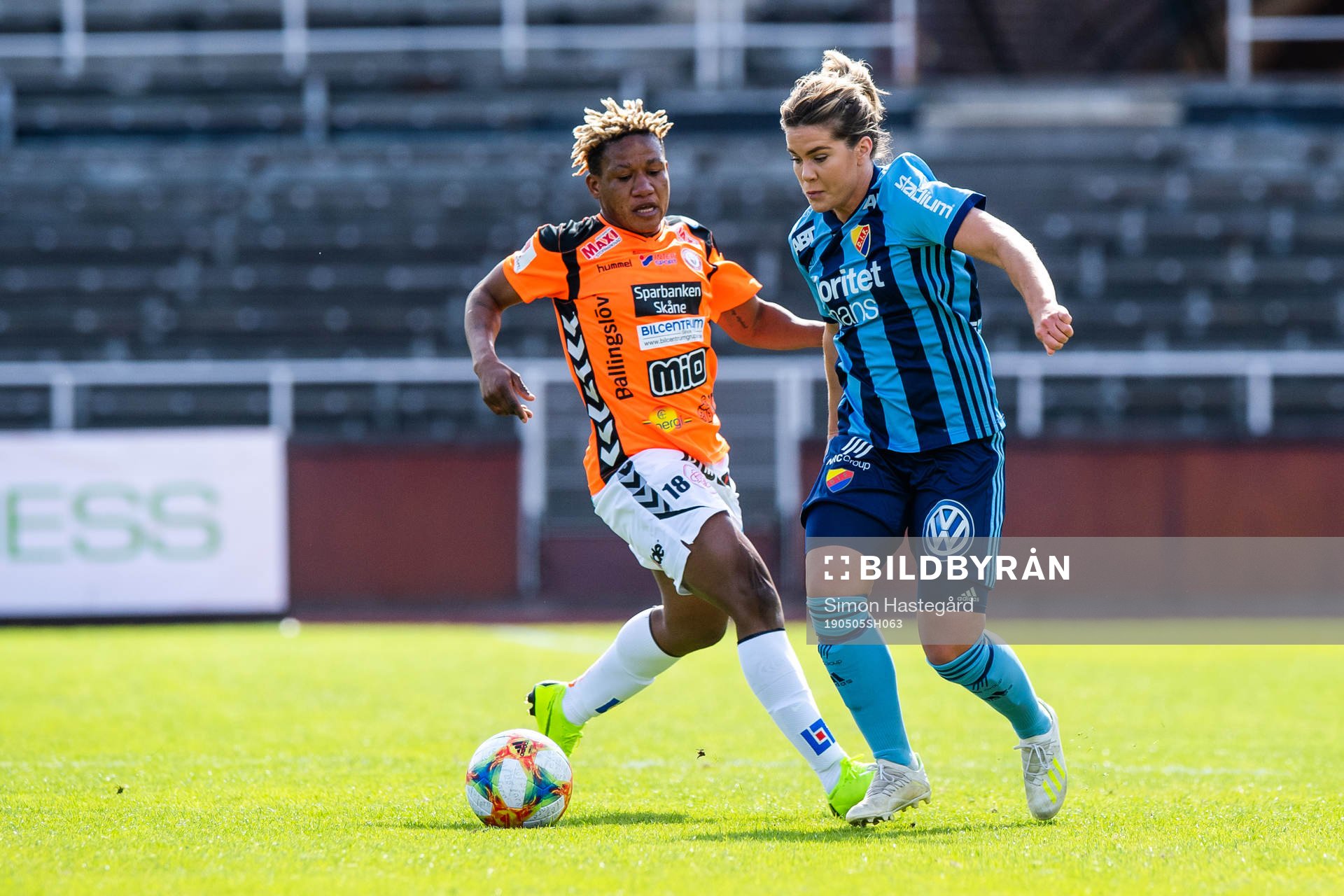 Kristianstads Rita Chikwelu och Djurgårdens Hanna Folkesson