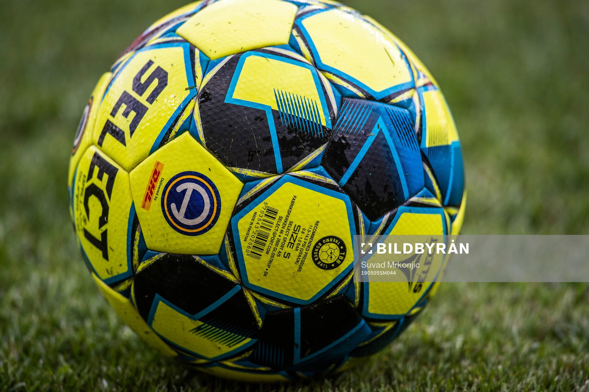 Närbild på en matchboll