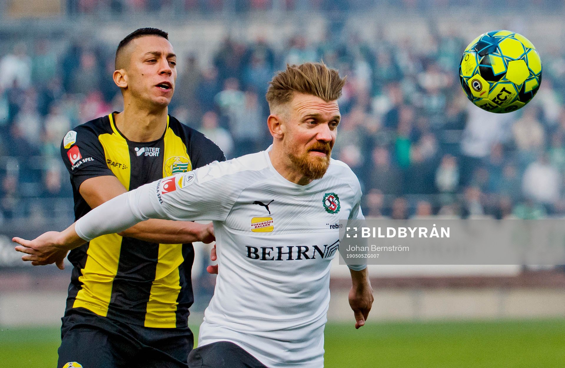 Hammarbys Nikola Djurdjic och Örebros Michael Almebäck