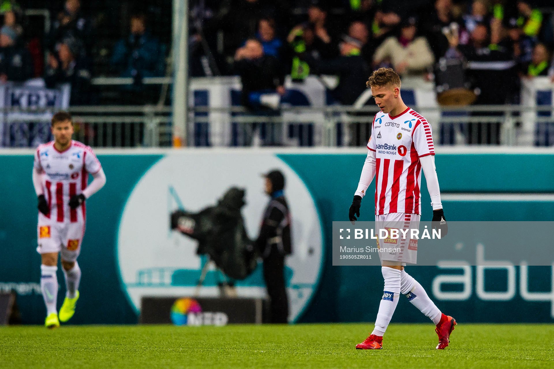 Onni Johannes Simonpoika Valakari of Tromsø looks dejected