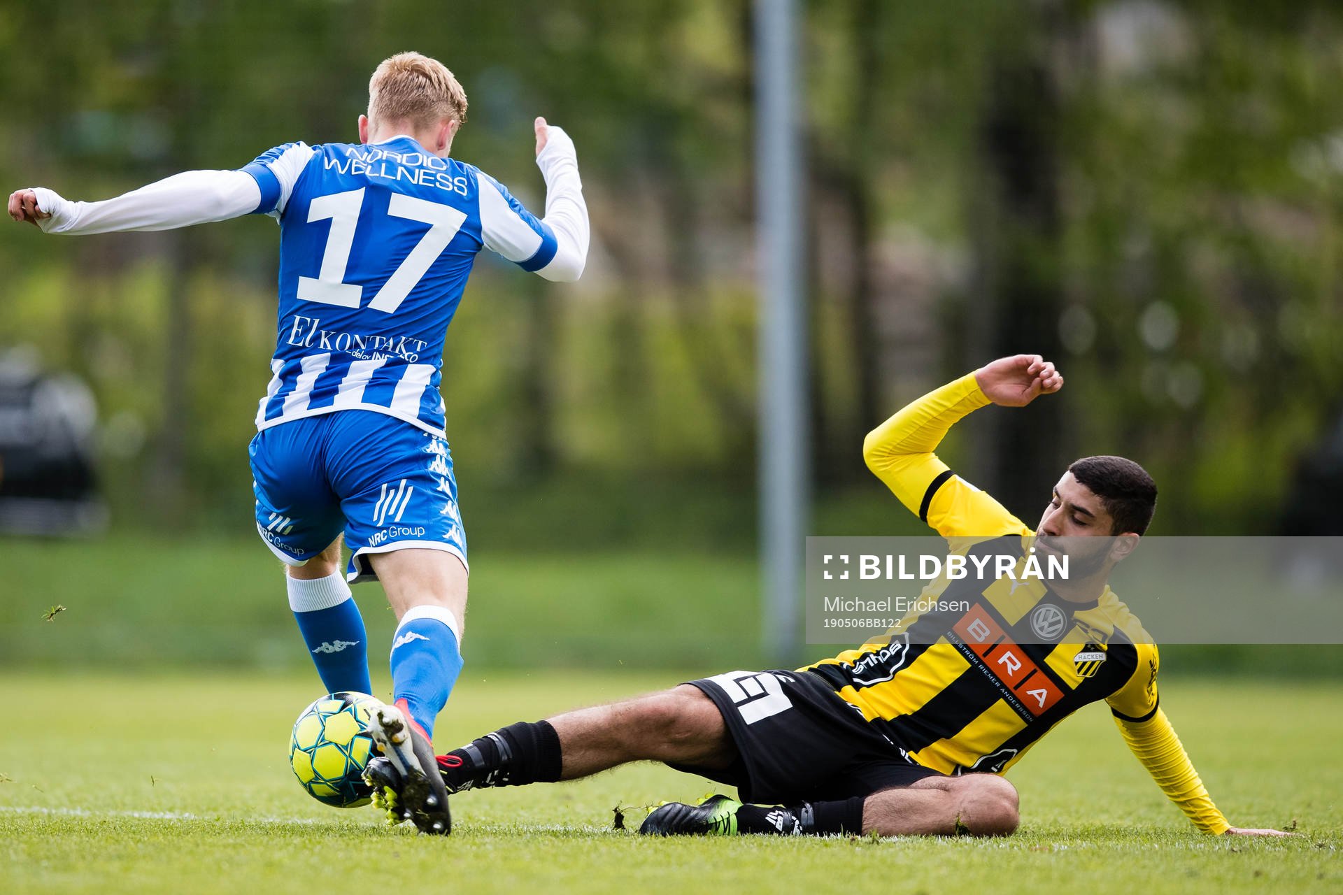 IFK Göteborgs Edvin Dahlqvist och Häckens Aiham Ousou