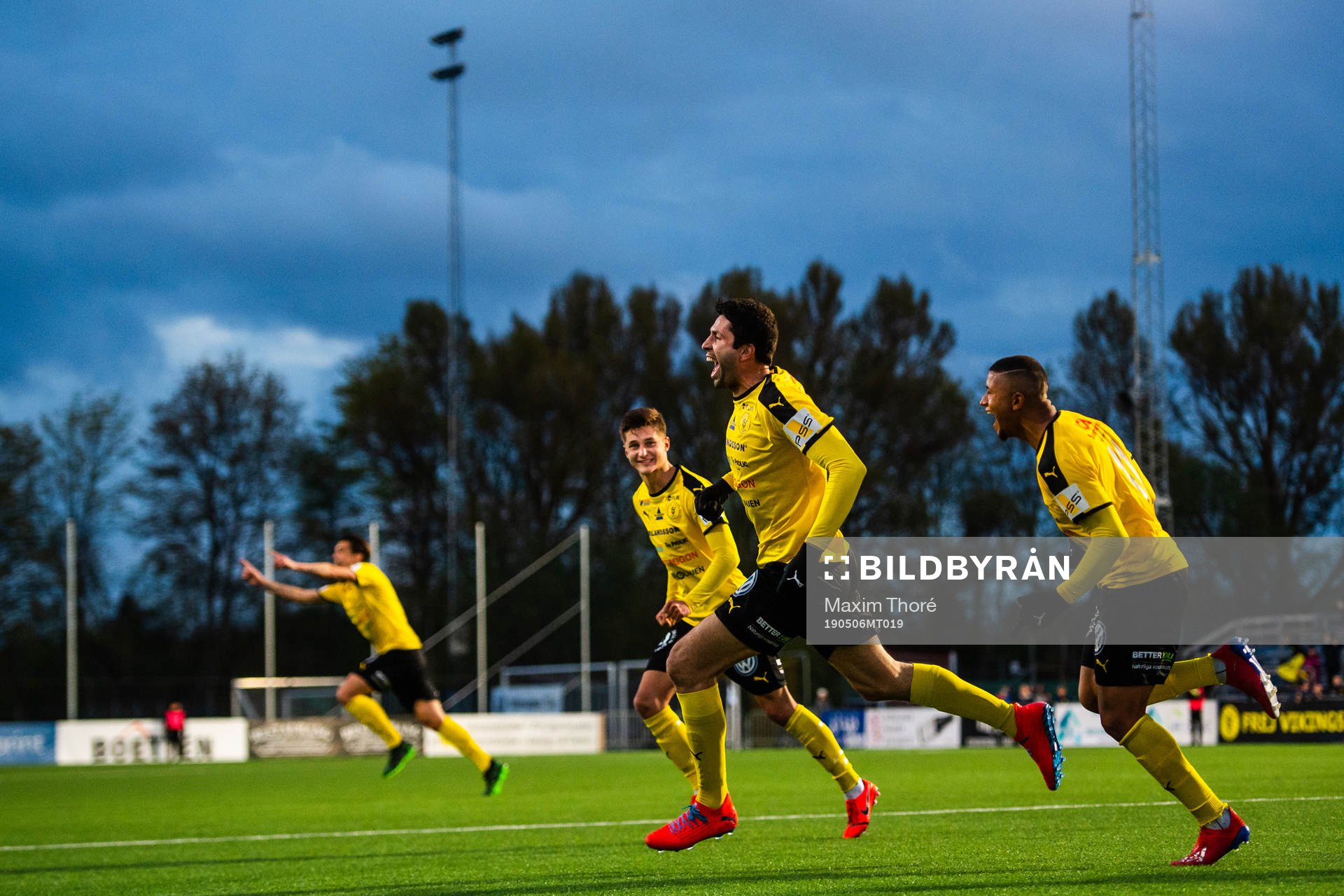 Frejs Luca Gerbino Polo jublar efter 3-2 under fotbollsmatchen i Superettan mellan Frej och Trelleborg den 6 maj 2019 i Stockholm.