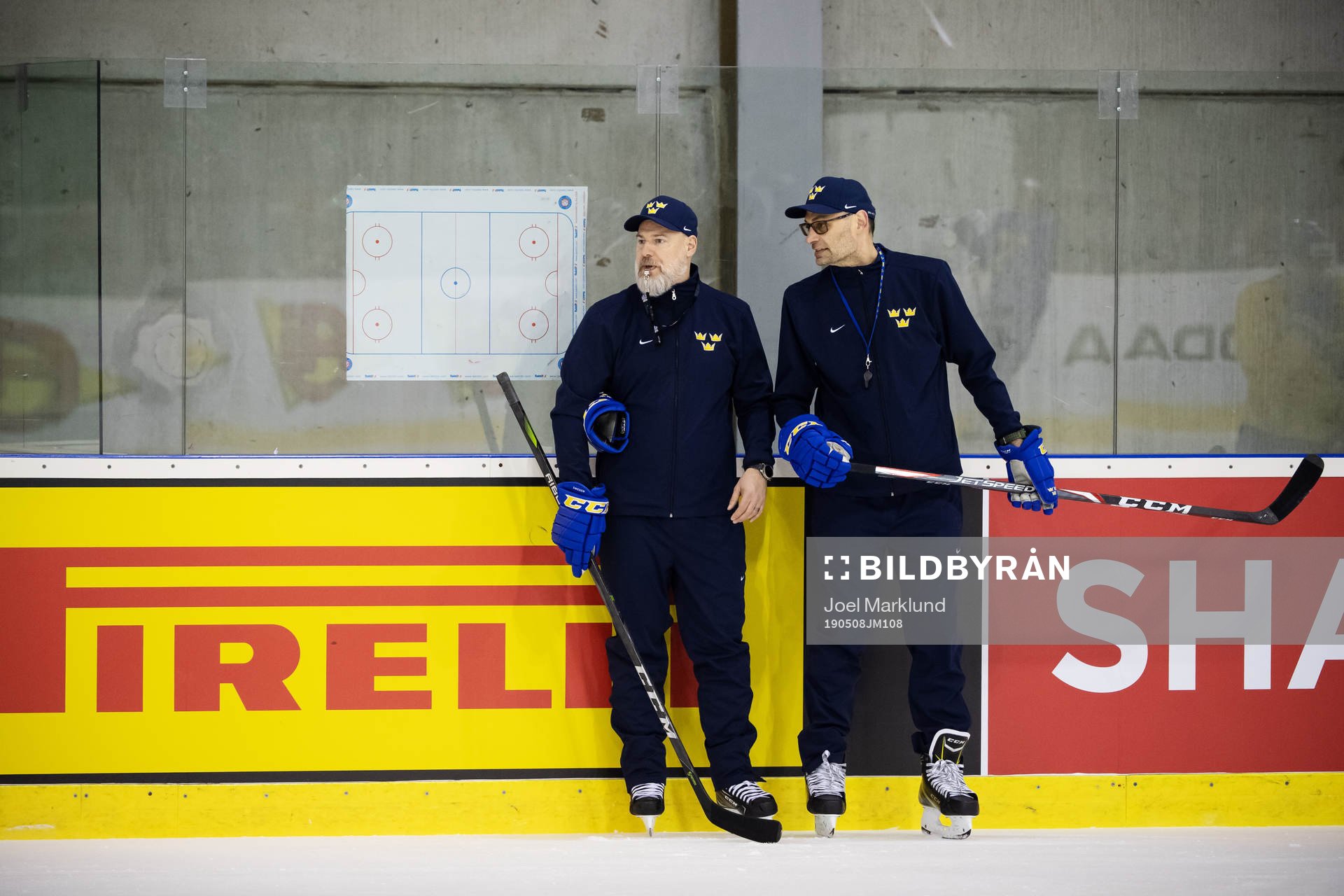 Head coach Rikard Grönborg and assistant coach Peter