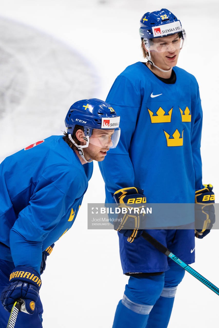 Elias Lindholm and Oskar Lindblom of Sweden at a practice