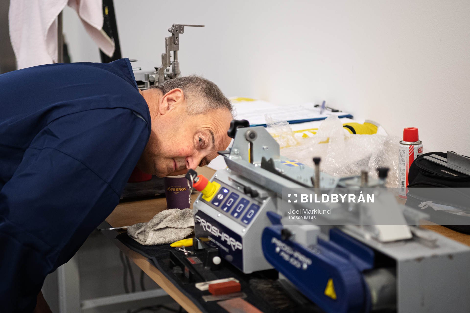 Equipment manager Anders Weiderstål of Sweden in the team