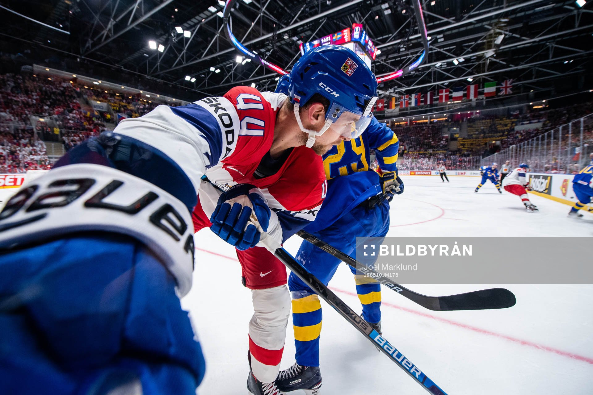 Jan Rutta of Czech Republic and Mario Kempe of Sweden