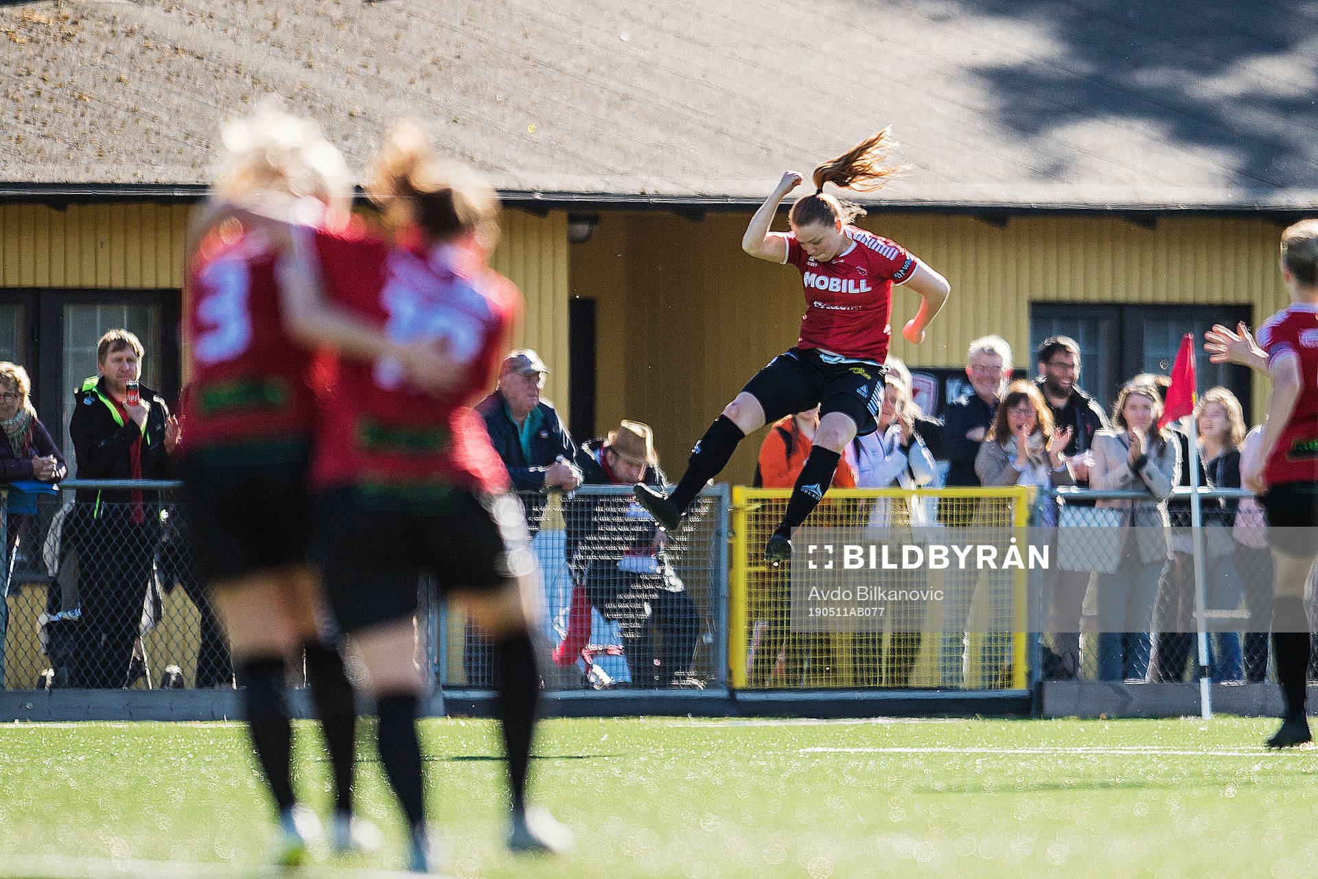 Limhamn Bunkeflos Andrea Thorisson  jublar