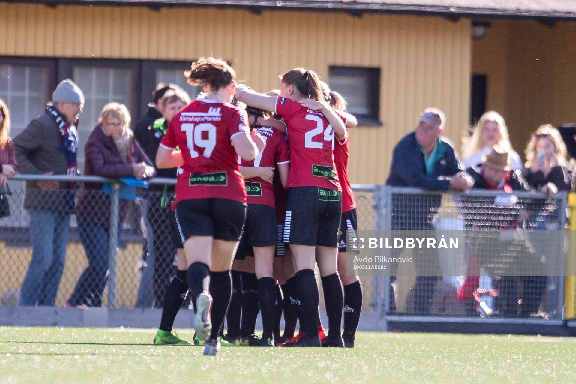 Limhamn Bunkeflos Andrea Thorisson jublar