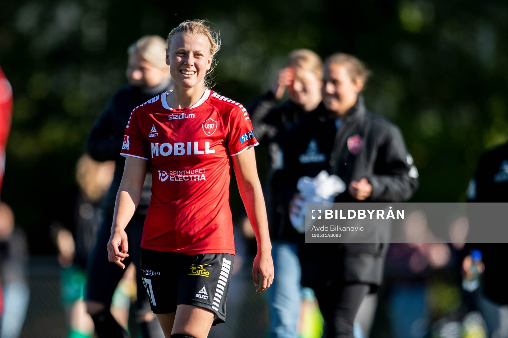 Limhamn Bunkeflos Sophie Sundqvist efter slutsignalen under fotbollsmatchen i Damallsvenskan mellan Limhamn Bunkeflo och Rosengård den 11 Maj 2019 i Malmö.