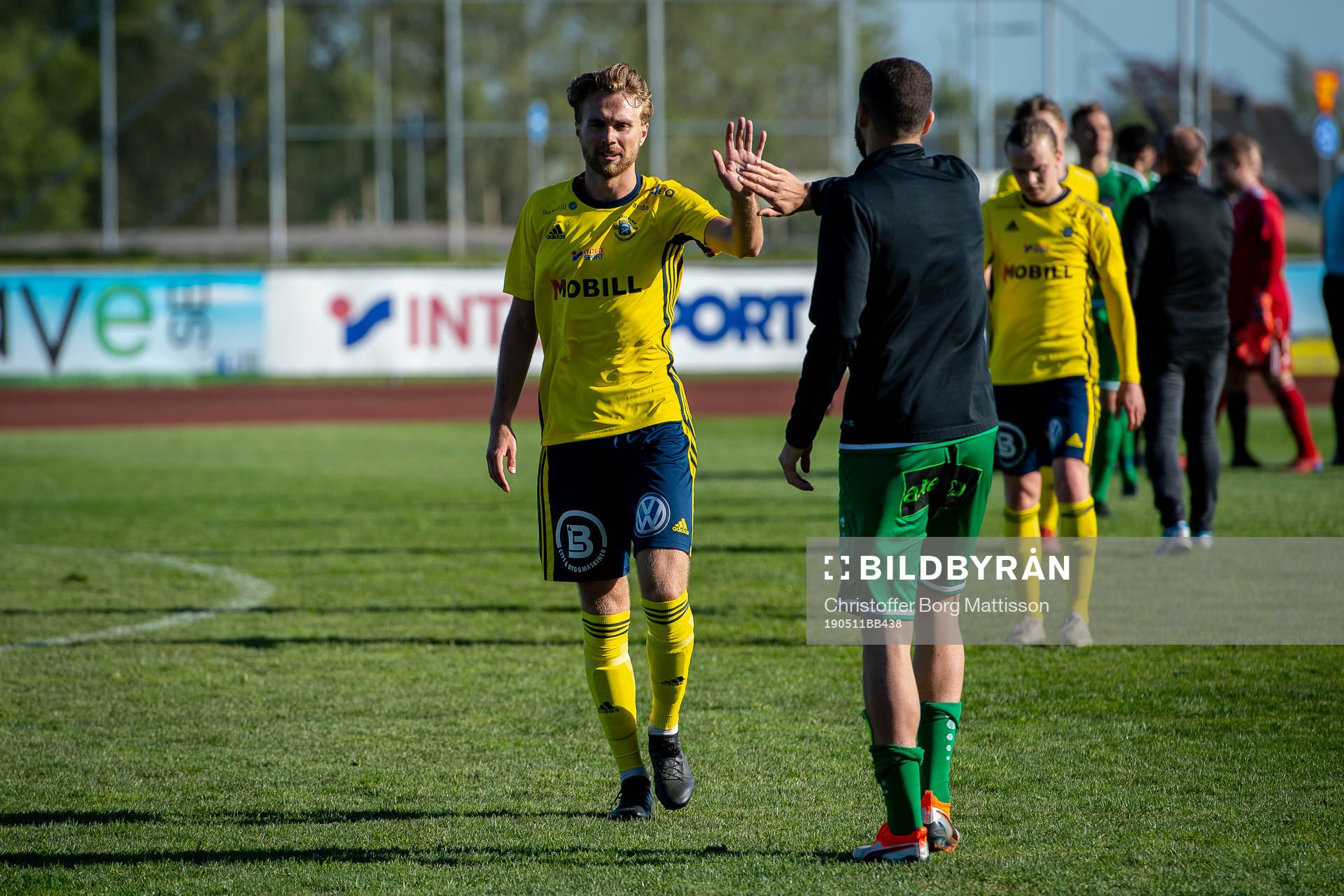 Ängelholms Marcus Eriksson jublar efter fotbollsmatchen i Division 2 Västra Götaland mellan Ängelholm och Prespa Birlik den 11 maj 2019 i Ängelholm.