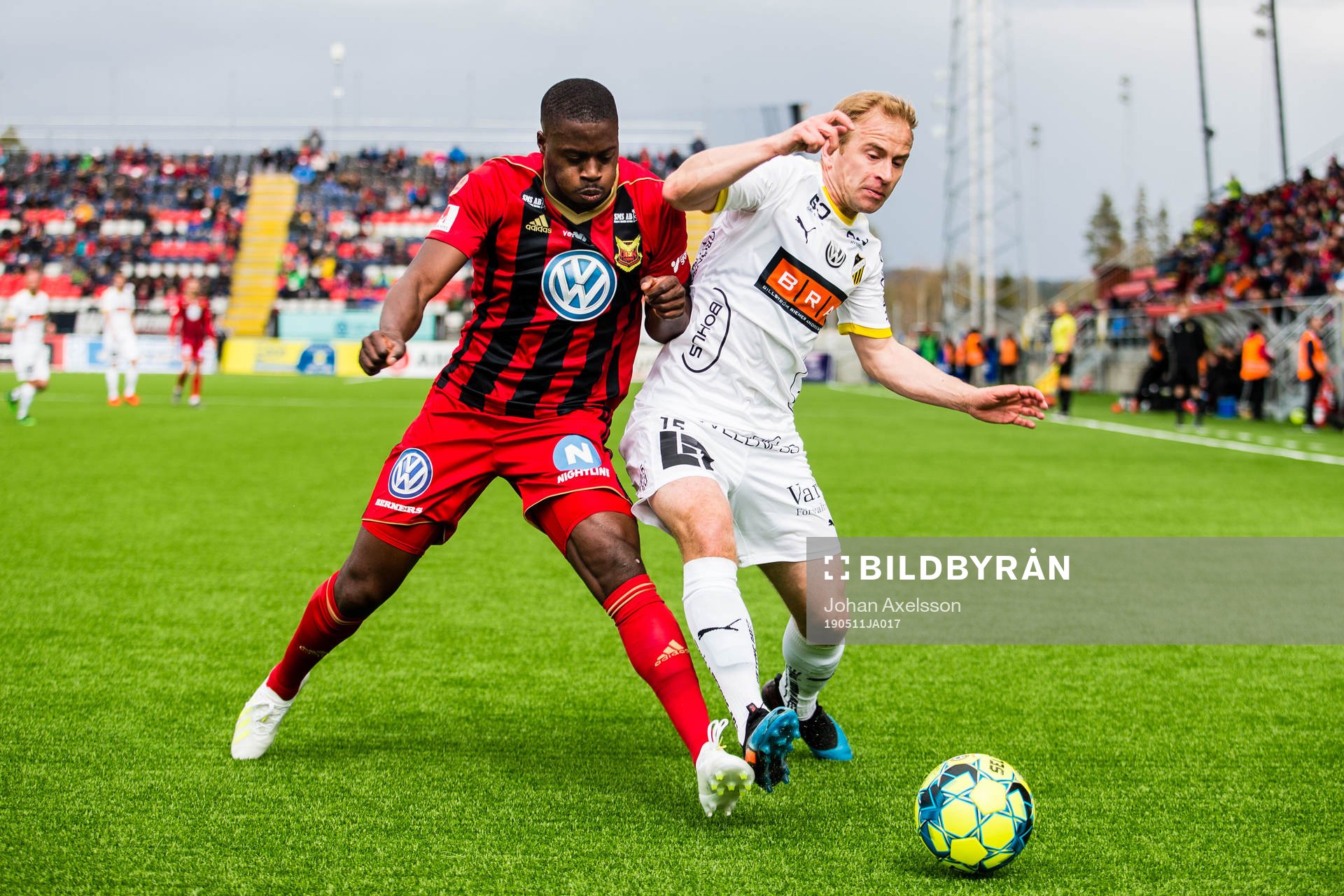 Östersunds Isak Ssali Ssewankambo och Häckens Kari Arkivuo