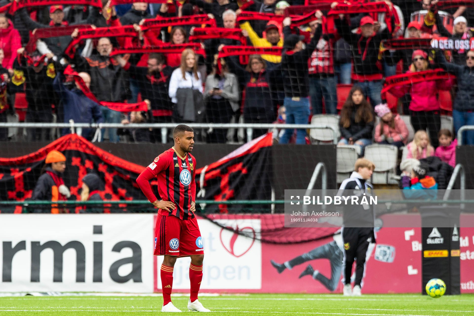 Östersunds Noah Sonko Sundberg deppar