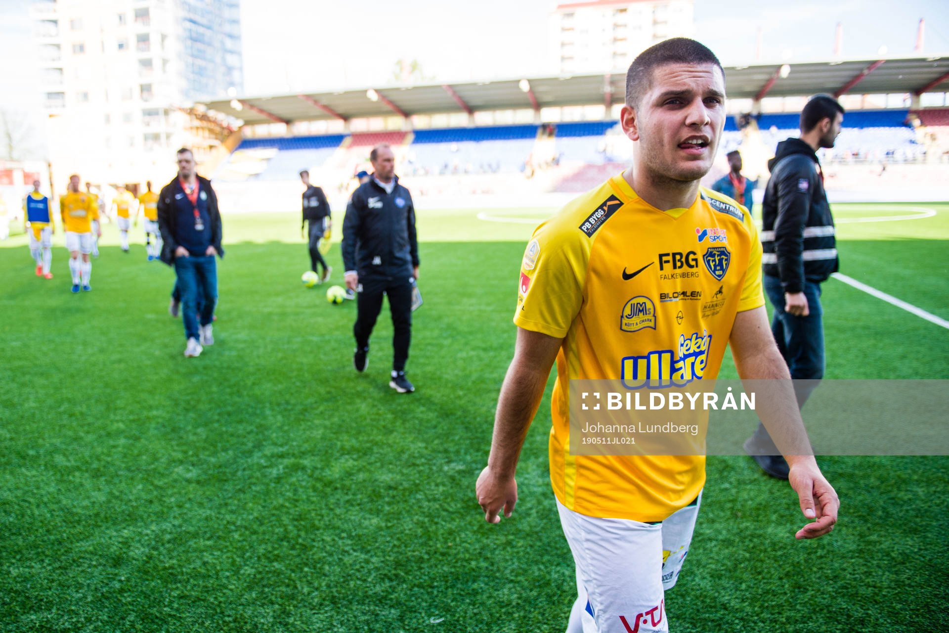 Falkenbergs Edi Sylisufaj deppar