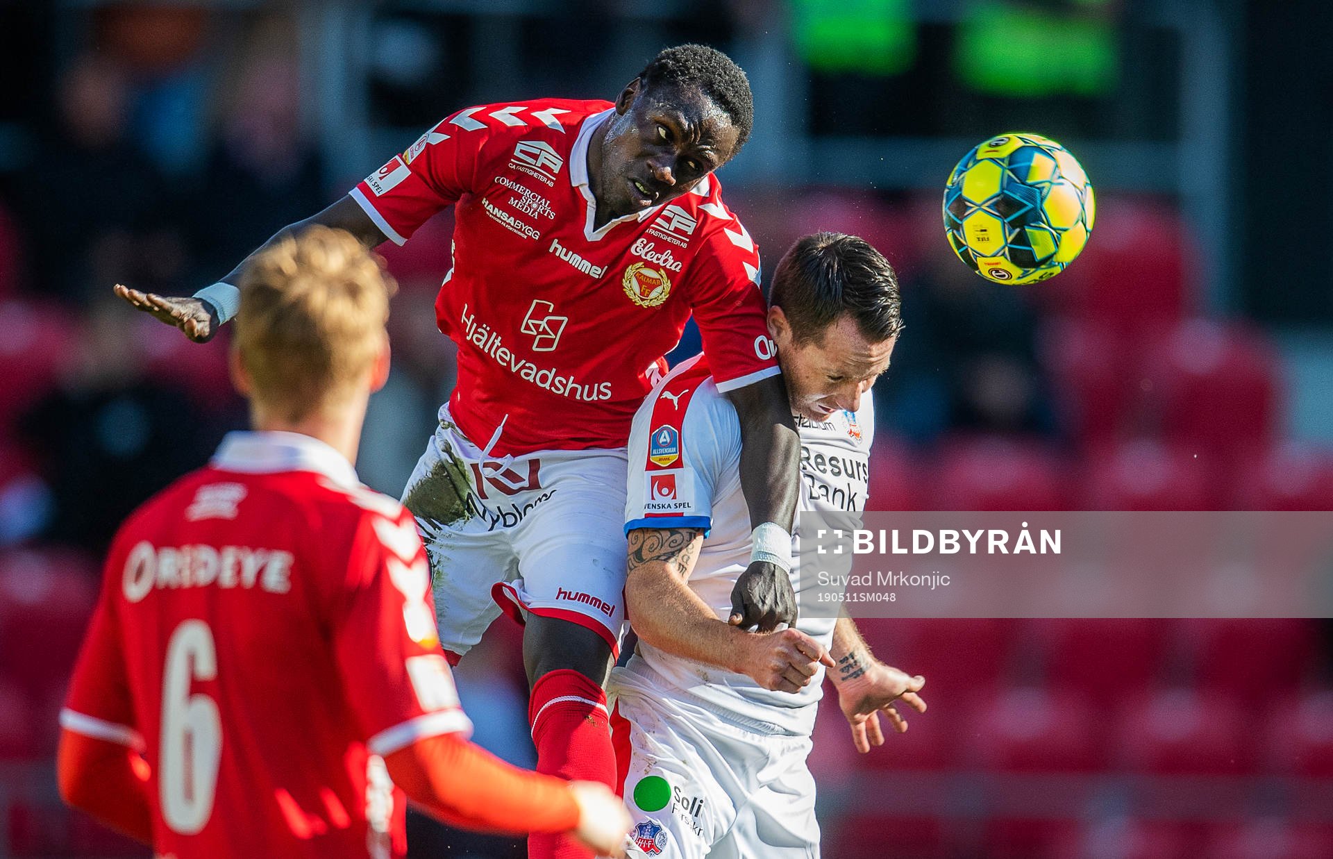 Kalmars Papa Alioune Diouf och Helsingborgs Johan Persson