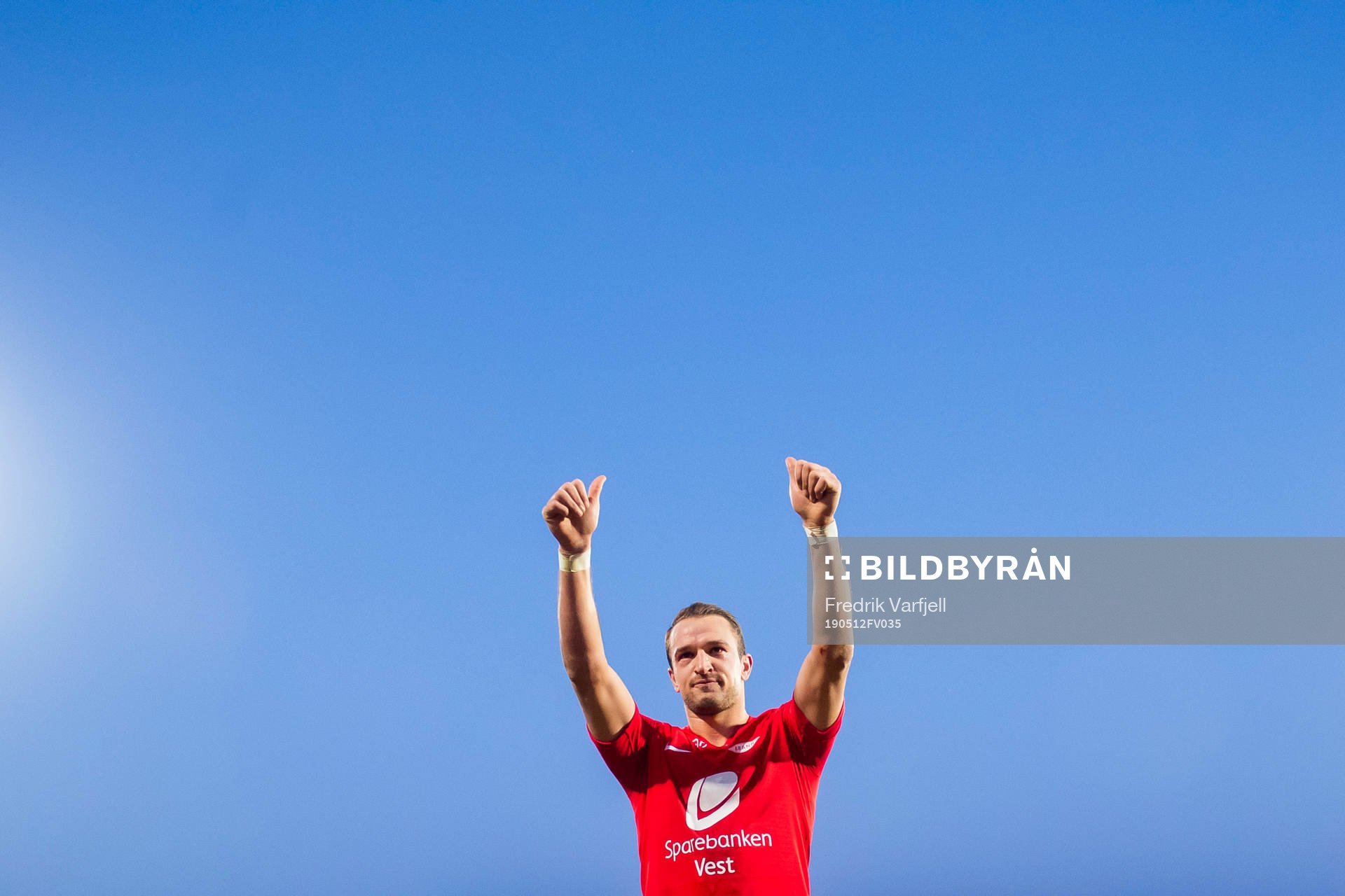 Veton Berisha of Brann celebrates