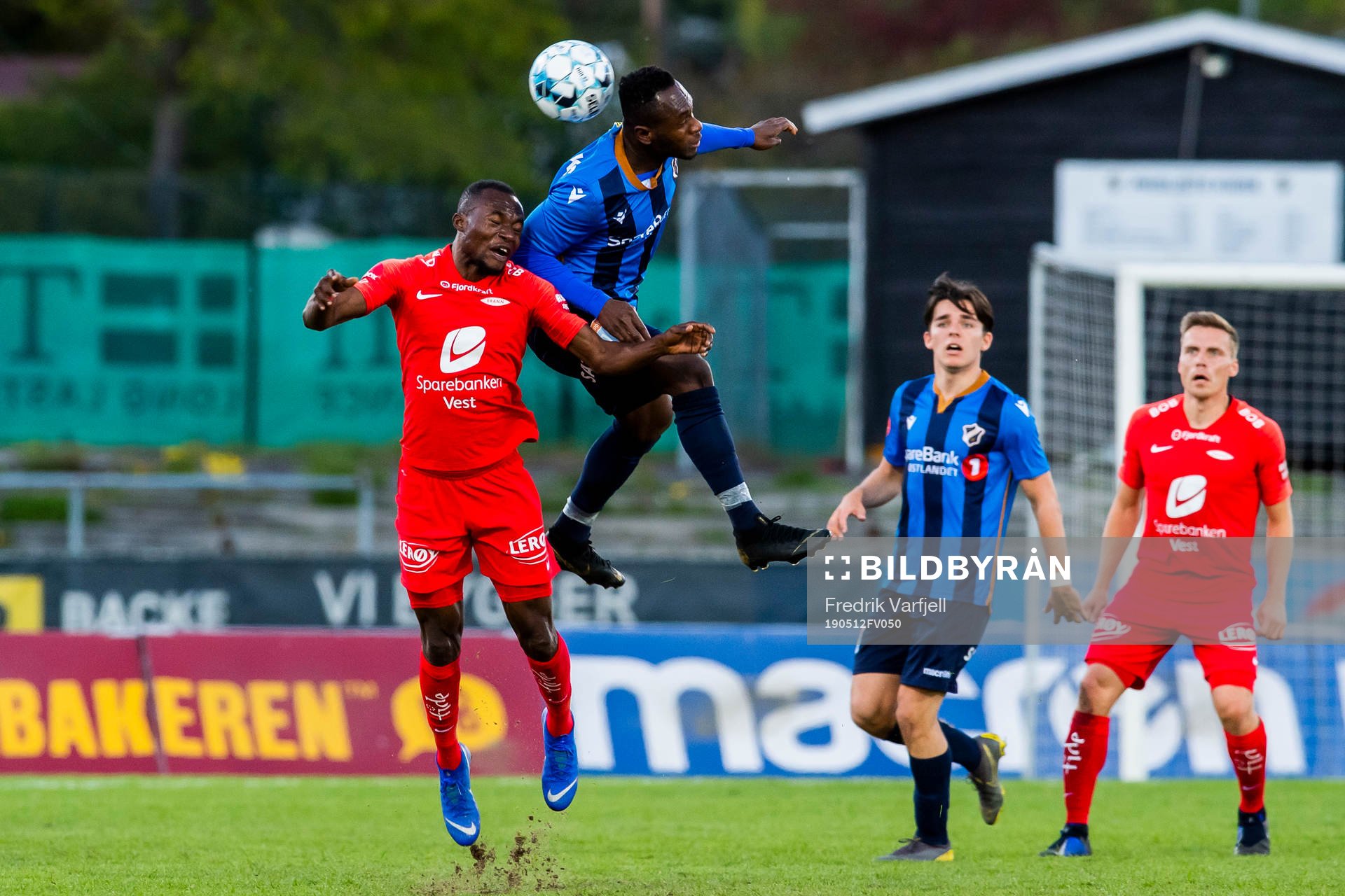 Gilbert Koomson of Brann and Franck Boli of Stabæk