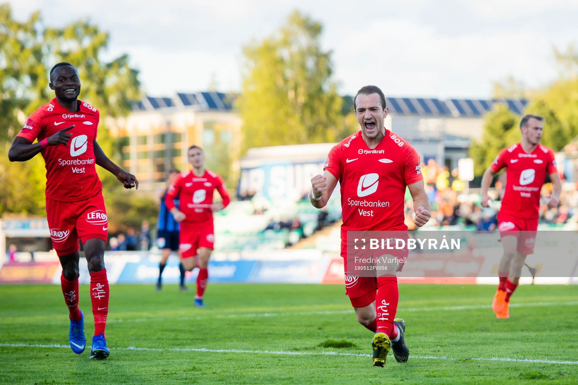 Veton Berisha of Brann celebrates